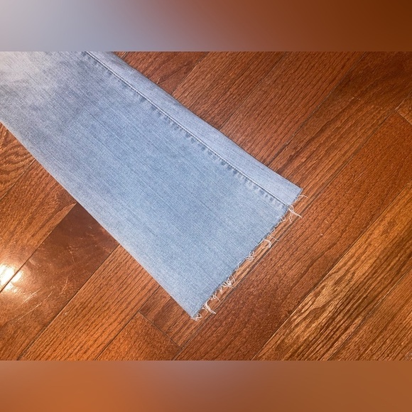 New! FRAME Denim Le Easy Flare Blue Jeans 🩵 size 25 NWOT! - Picture 14 of 15